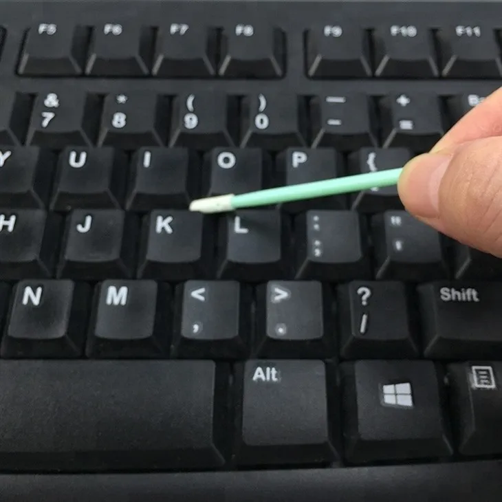 Lint Free Cleaning Swabs